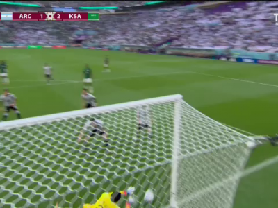 Ocazie Argentina! Tagliafico reia spre poartă șutul lui Lisandro Martinez, dar Al Owais... Ocazie Argentina! Tagliafico reia spre poartă șutul lui Lisandro Martinez, dar Al Owais..._2323