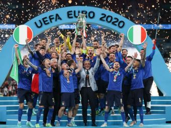 
	Înfrângerea Argentinei a păstrat intact recordul Italiei. &quot;Squadra Azzurra&quot;, 37 de meciuri consecutive fără înfrângere
