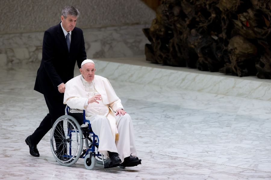 Medicul lui Atletico Madrid, chemat de Vatican ca să îl trateze pe Papa Francisc_1