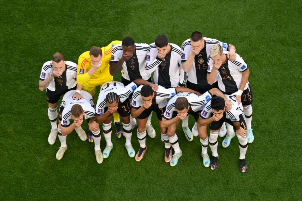 Naționala Germaniei nu a trecut cu vederea interdicția primită de la FIFA. Gestul nemților, cu Gianni Infantino în tribune_8