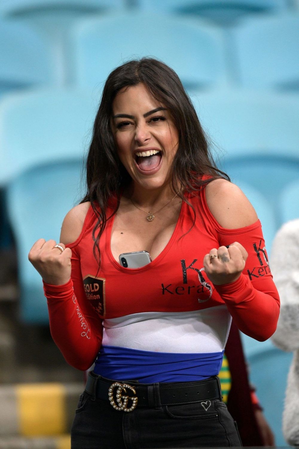 „Iubita Cupei Mondiale” revine! Cum s-a transformat frumoasa Larissa Riquelme după 12 de la Cupa Mondială din Africa_7