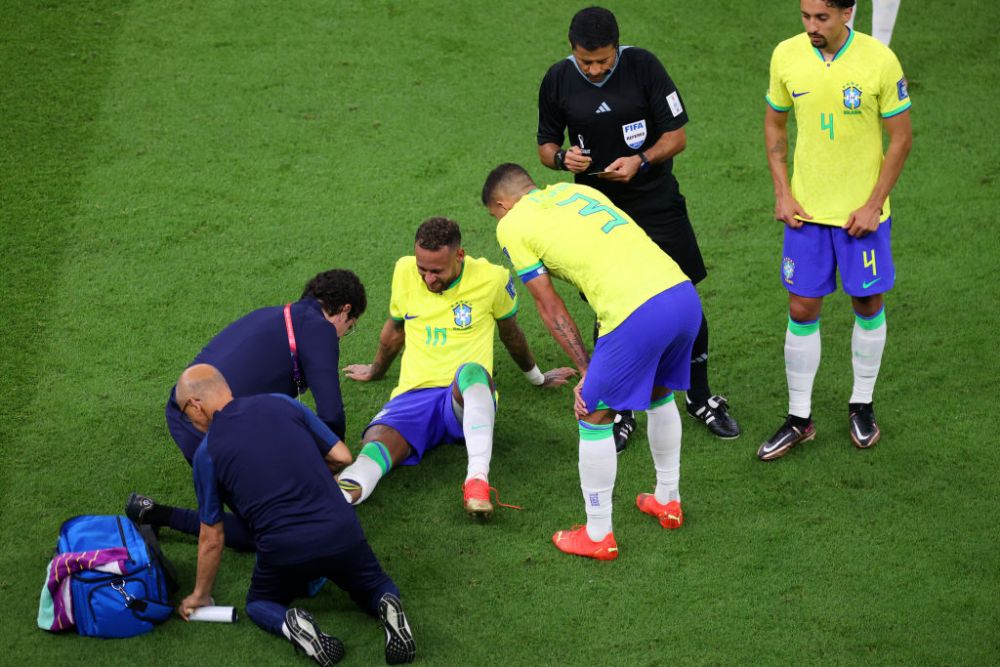 Panică în lotul Braziliei?! Neymar, surprins plângând după ce a ieșit accidentat_15