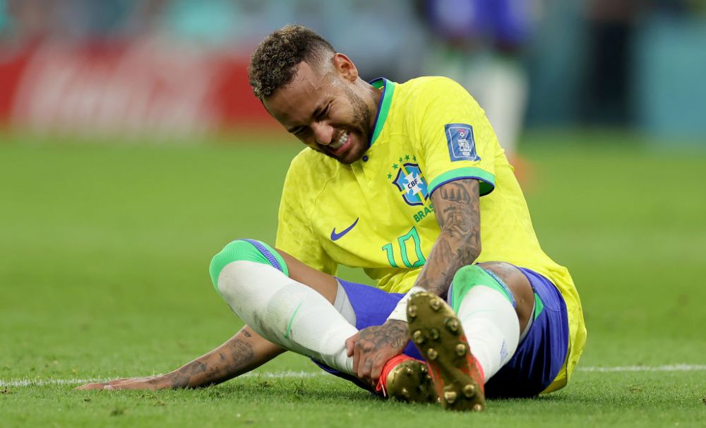 Intrarea care l-a scos din joc pe Neymar! Imaginile greu de privit pentru suporterii Braziliei _12