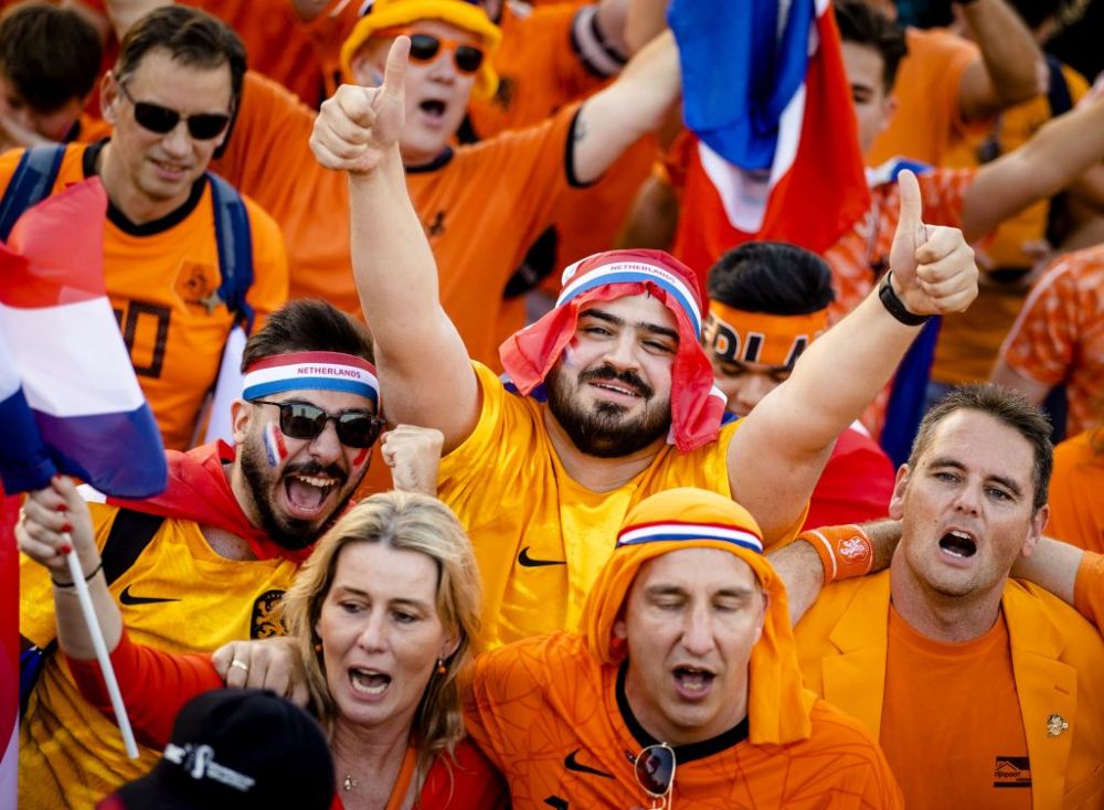 CM 2022 | Suporterii „portocalei mecanice” au făcut show înainte de Olanda - Ecuador. Cum au fost surprinși fanii_19