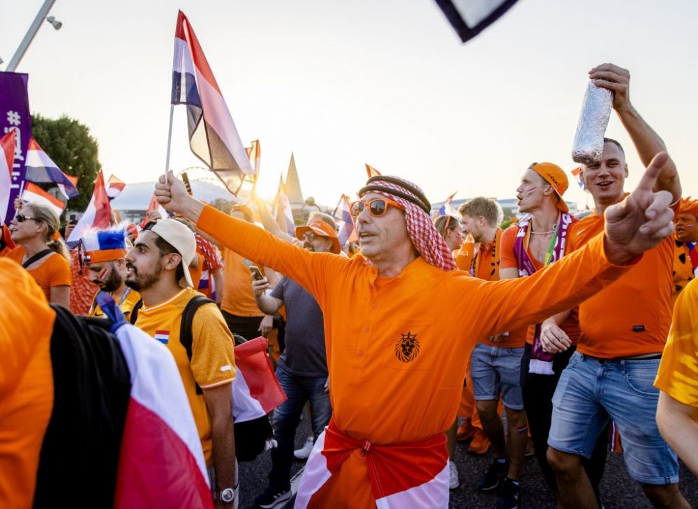 CM 2022 | Suporterii „portocalei mecanice” au făcut show înainte de Olanda - Ecuador. Cum au fost surprinși fanii_7