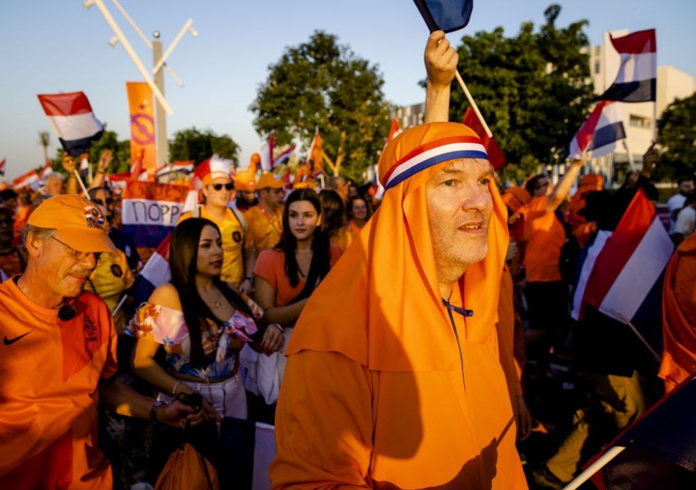 CM 2022 | Suporterii „portocalei mecanice” au făcut show înainte de Olanda - Ecuador. Cum au fost surprinși fanii_8
