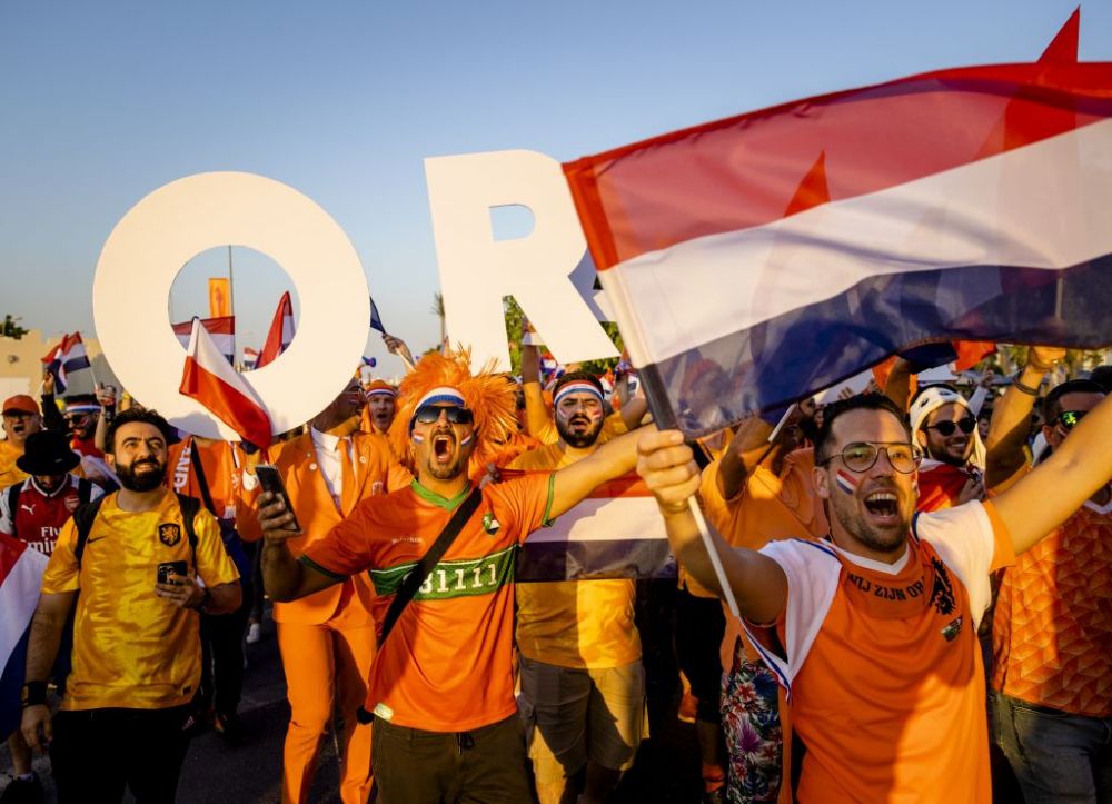CM 2022 | Suporterii „portocalei mecanice” au făcut show înainte de Olanda - Ecuador. Cum au fost surprinși fanii_10