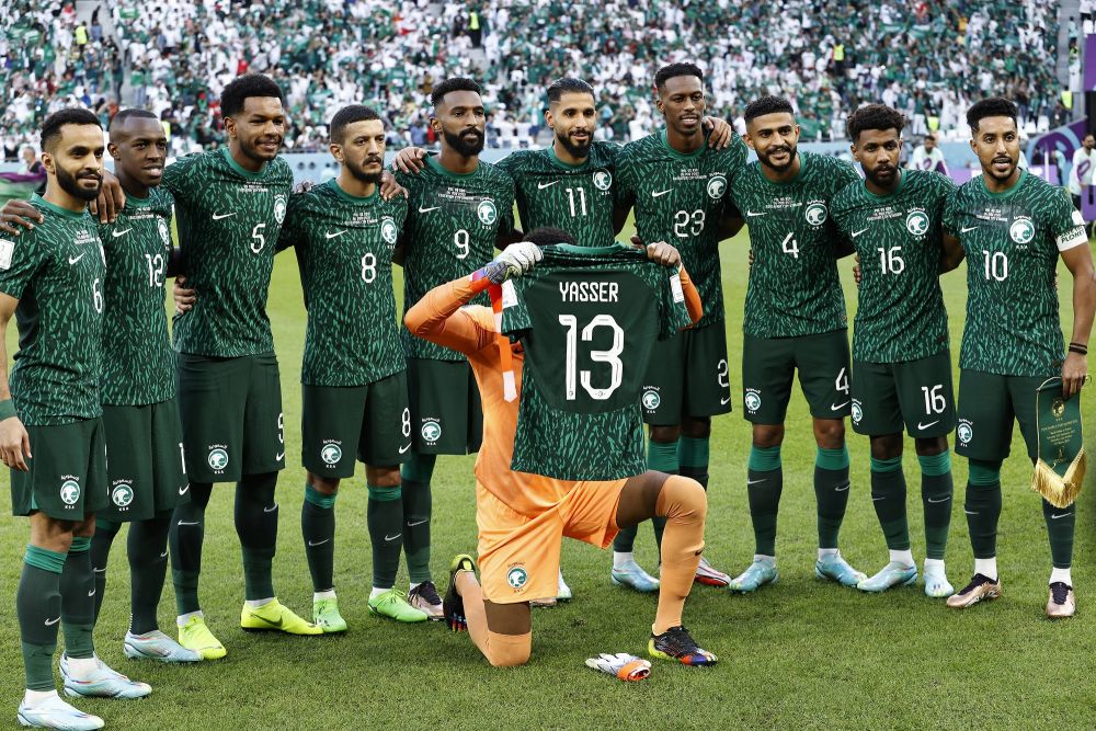 Gestul făcut de naționala Arabiei Saudite înainte de startul meciului cu Polonia_6