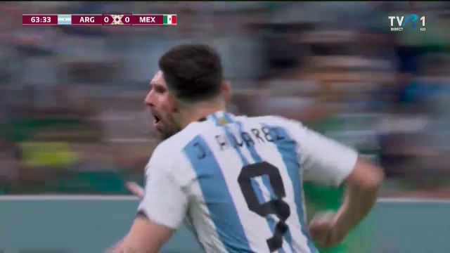 Stângul devastator al lui Messi l-a făcut pe Ochoa să se întindă degeaba. Gol fantastic al starului argentinian în meciul cu Mexic_14