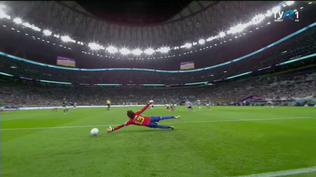 Stângul devastator al lui Messi l-a făcut pe Ochoa să se întindă degeaba. Gol fantastic al starului argentinian în meciul cu Mexic_56