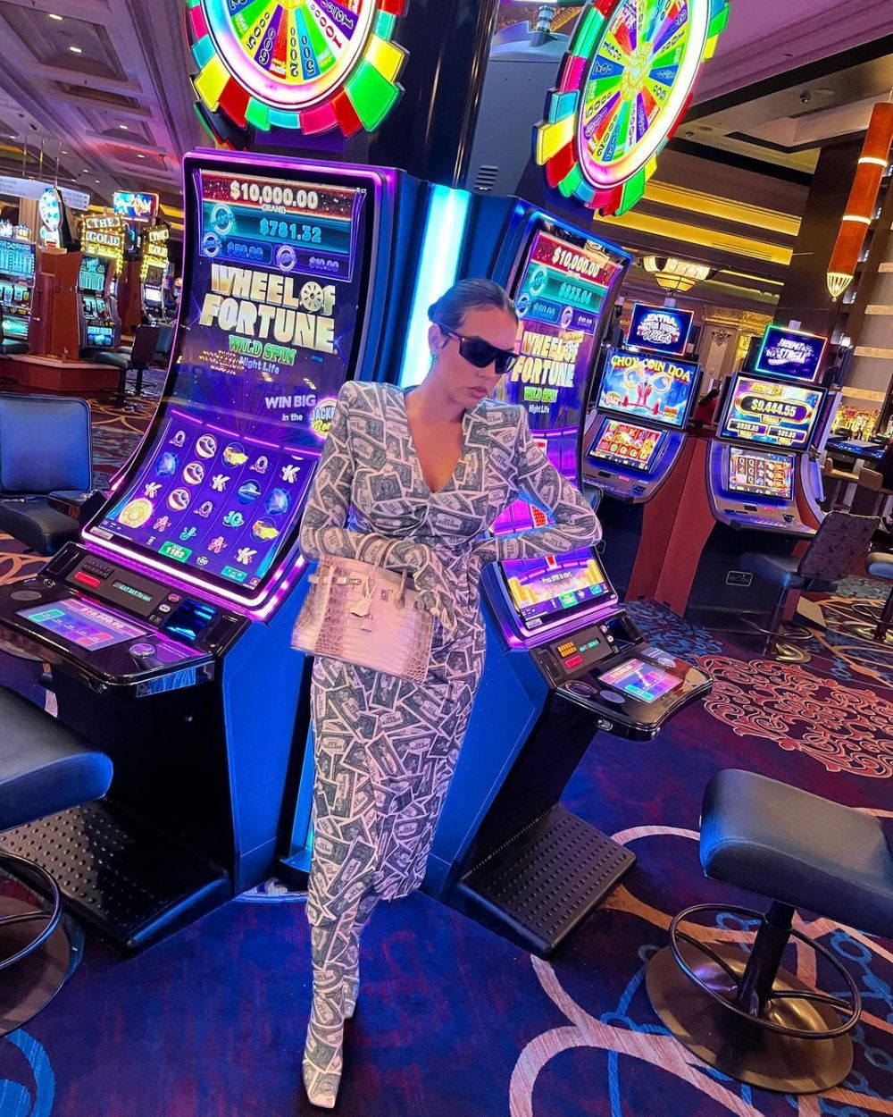 Georgina Rodriguez, pe stilul bling-bling! A apărut 'imbrăcată în bani' într-un cazino cu o geantă de peste 350.000 de euro _13
