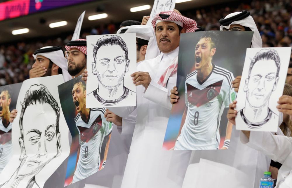 Qatarul, răspuns pentru Germania prin intermediul fanilor plătiți: ”Le ridicați și puneți mâna la gură”_5