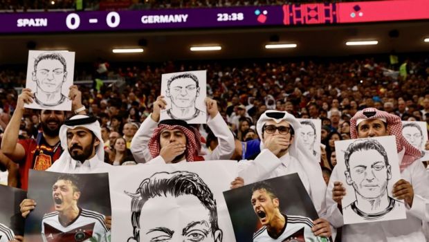 
	Qatarul, răspuns pentru Germania prin intermediul fanilor plătiți: &rdquo;Le ridicați și puneți mâna la gură&rdquo;
