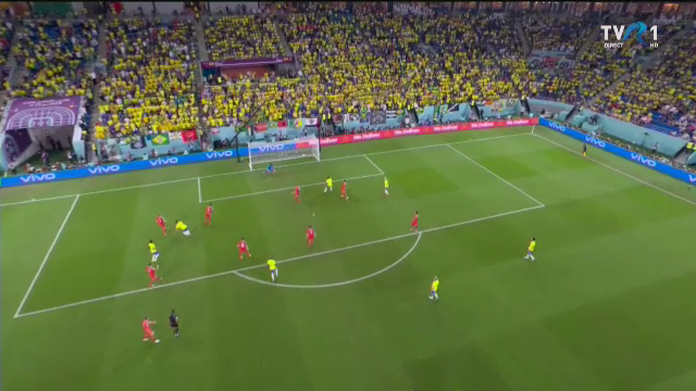 Casemiro, gol fantastic în Brazilia - Elveția 1-0. Sommer n-a avut timp nici să clipească_24