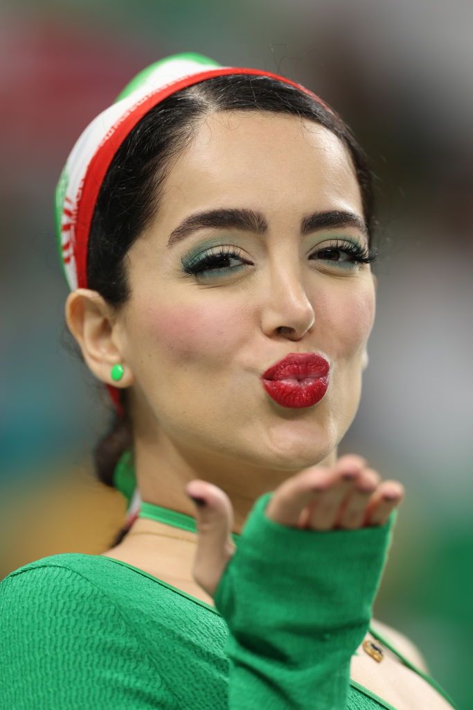 Frumusețile Campionatului Mondial din Qatar! Imagini spectaculoase cu fanele care au făcut senzație în tribune _92