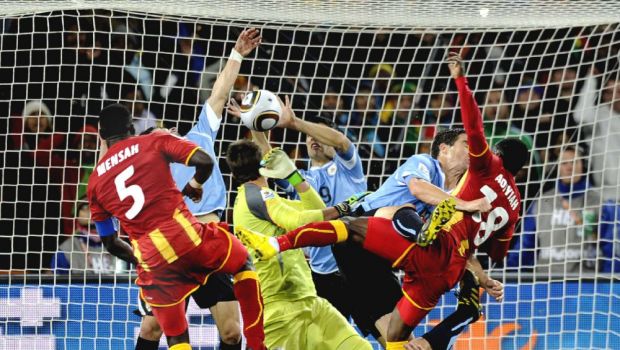 
	Suarez încinge spiritele înainte de Uruguay - Ghana. Ce a spus despre eliminarea africanilor de la CM 2010
