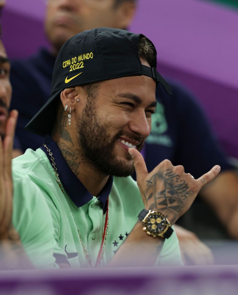 Cum a fost surprins Neymar în tribune, la meciul dintre Camerun și Brazilia_7