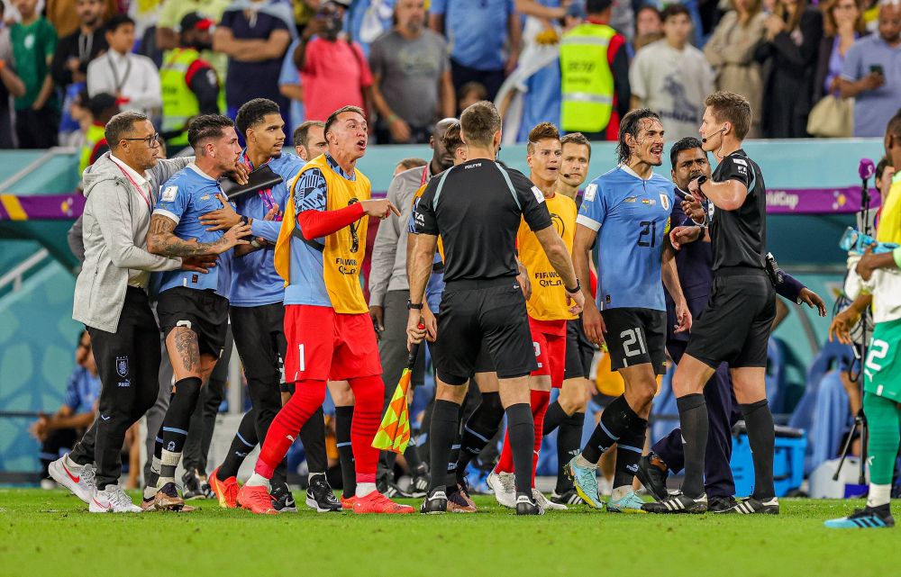 Dușmanul Uruguayului. După reacțiile lui Cavani și Suarez, a venit și declarația selecționerului _3