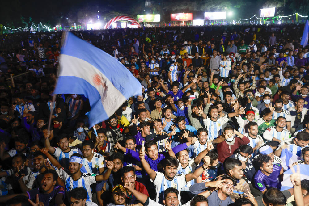 Țara unde toată lumea ține cu Argentina, de când eroul Maradona a dat de pământ cu „coloniștii” englezi_6
