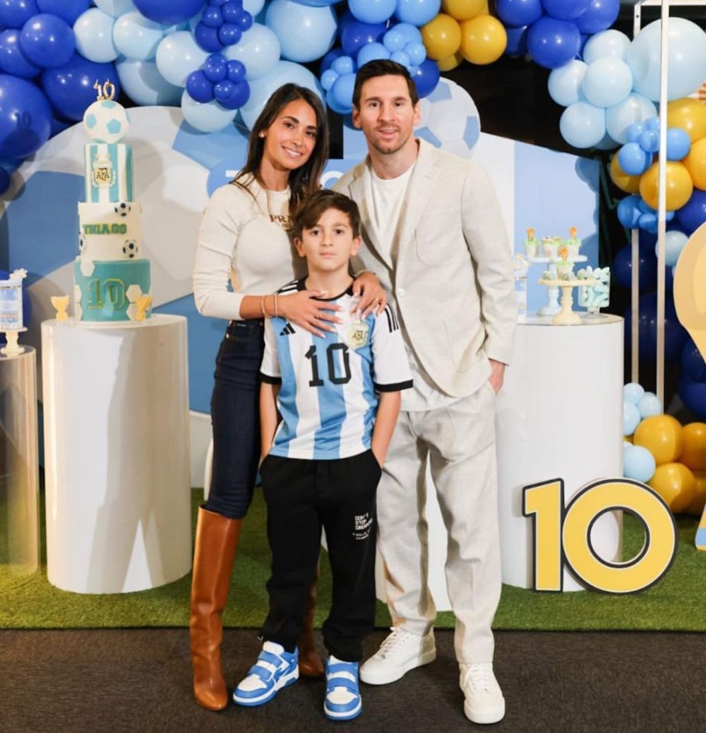 Fotografia postată de soția lui Lionel Messi după victoria Argentinei împotriva Australiei. A strâns peste 17 milioane de aprecieri_4