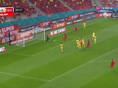 GOOOL FCSB! Malcom Edjouma deschide scorul la opt minute după ce a fost trimis pe teren în locul... GOOOL FCSB! Malcom Edjouma deschide scorul la opt minute după ce a fost trimis pe teren în locul..._3109