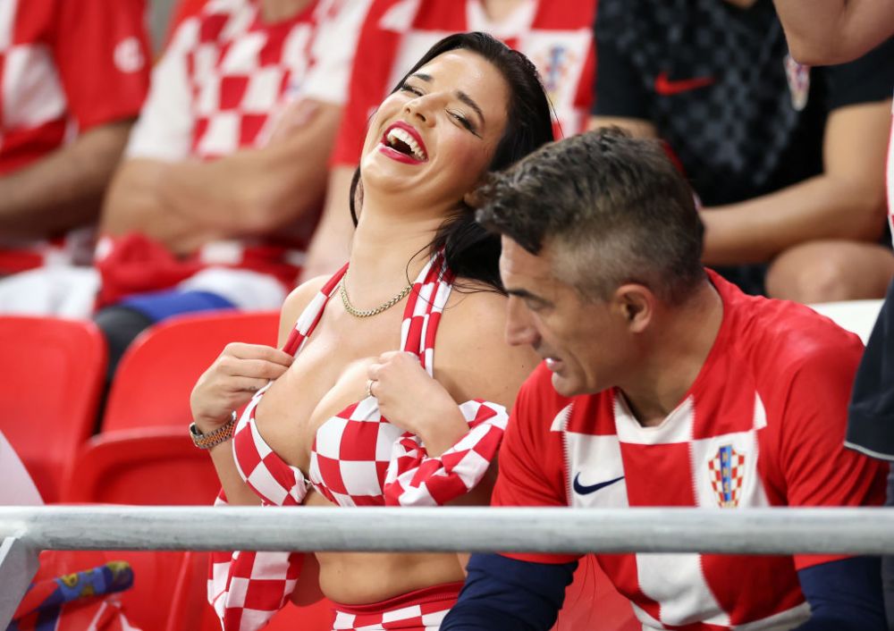 ”Miss Croația” a atras toate privirile în tribune! Cum și-a făcut apariția la meciul cu Japonia_7