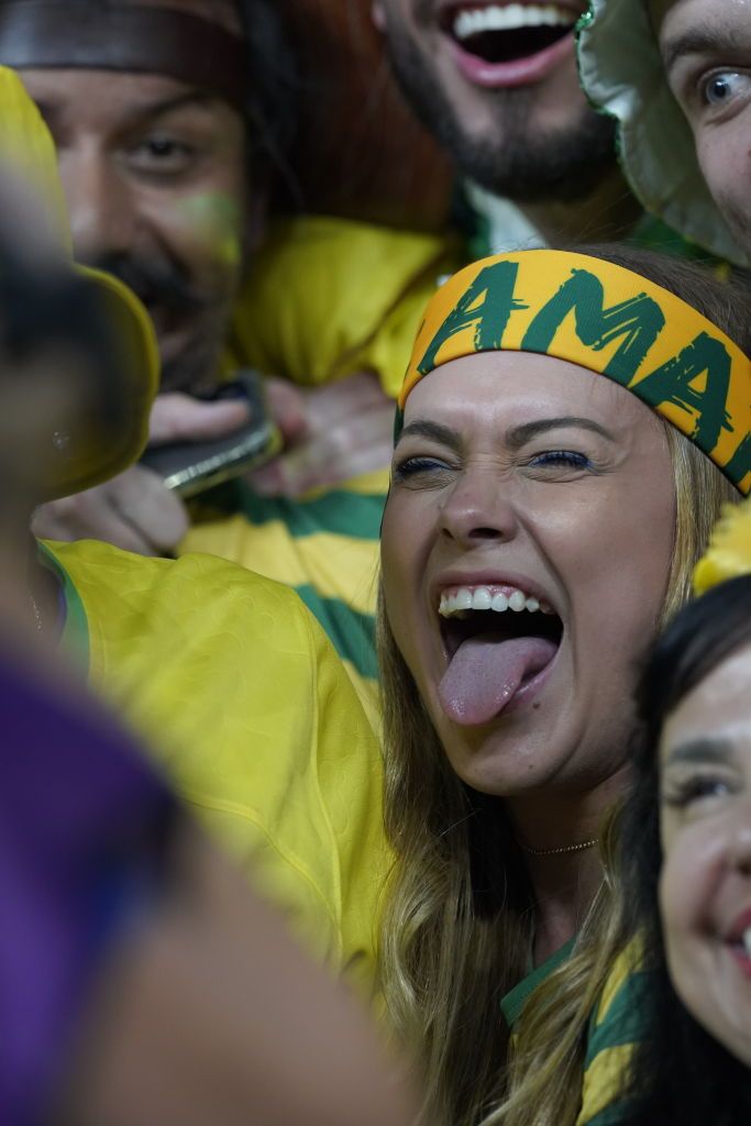 Braziliencele au făcut show în tribune la meciul cu Coreea de Sud!_17