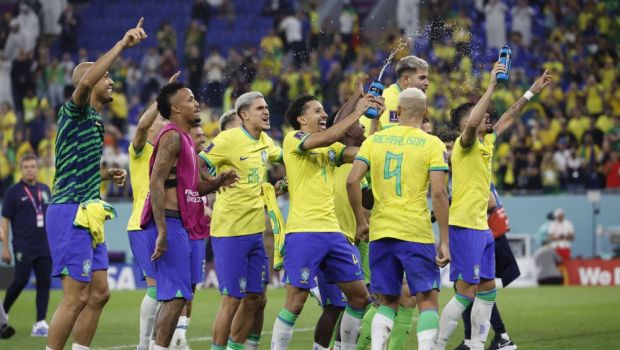 
	Numai maseurul n-a jucat la Mondial! Performanță unică a Braziliei la turneul final din Qatar
