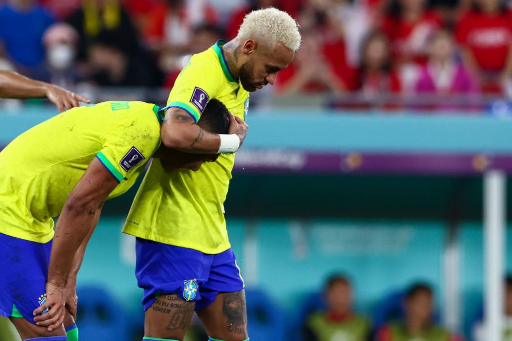 "Ce se întâmplă?!". Gestul făcut de Casemiro și Neymar în timpul meciului împotriva Coreei de Sud, care i-a uimit pe fani_2