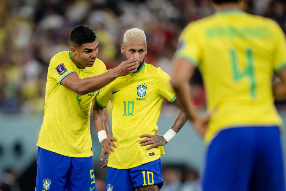"Ce se întâmplă?!". Gestul făcut de Casemiro și Neymar în timpul meciului împotriva Coreei de Sud, care i-a uimit pe fani_3