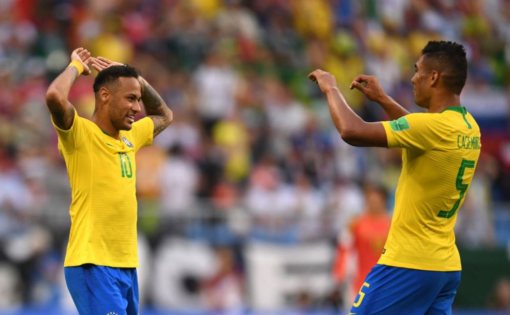"Ce se întâmplă?!". Gestul făcut de Casemiro și Neymar în timpul meciului împotriva Coreei de Sud, care i-a uimit pe fani_5