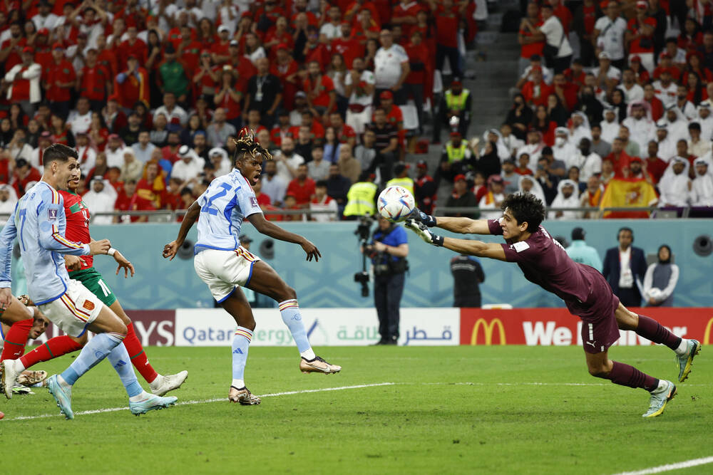 Opinia specialistului | Ce a remarcat Florin Tene la portarii care au apărat penalty-uri la Cupa Mondială din Qatar_17