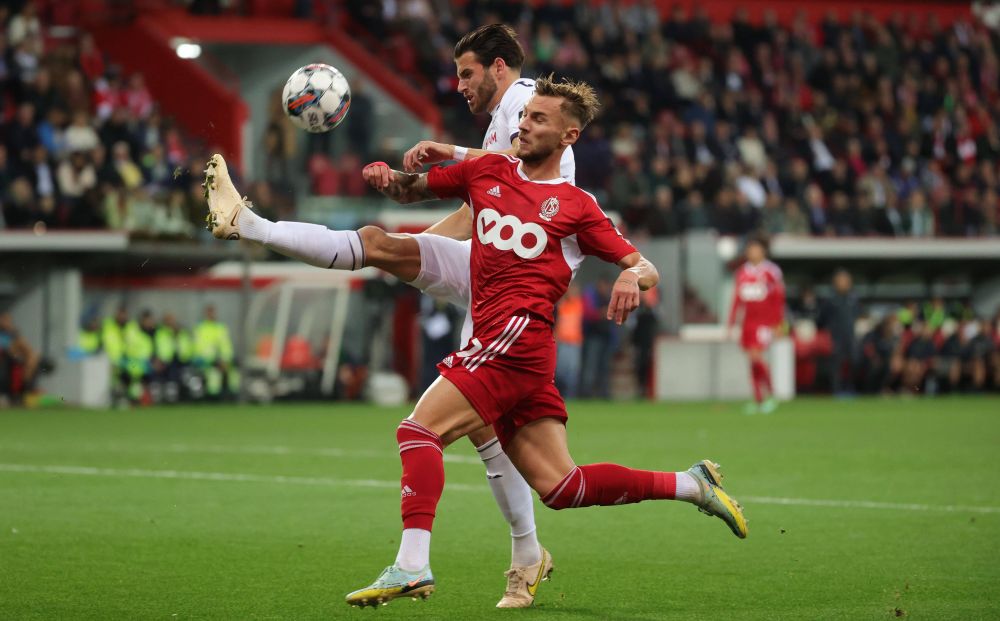 Denis Drăguș, suspendat și amendat după scandalul provocat în derby-ul întrerupt Standard - Anderlecht, înscrie în amicale!_15