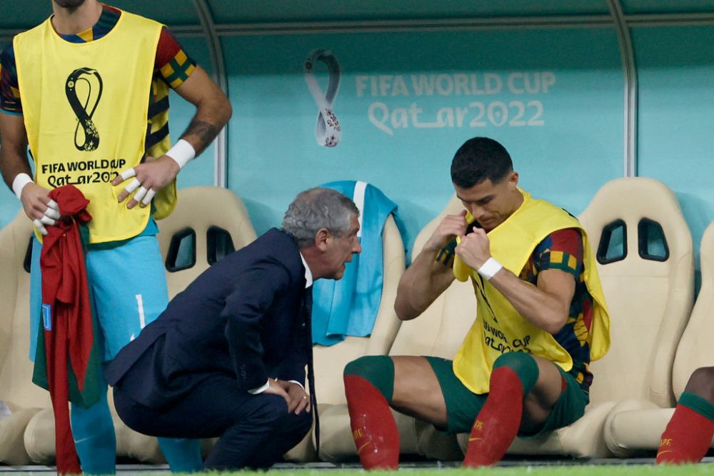 "Lăsați-l în pace"! Fernando Santos îl apără pe Cristiano Ronaldo după ce s-a scris că a vrut să plece din Qatar _6