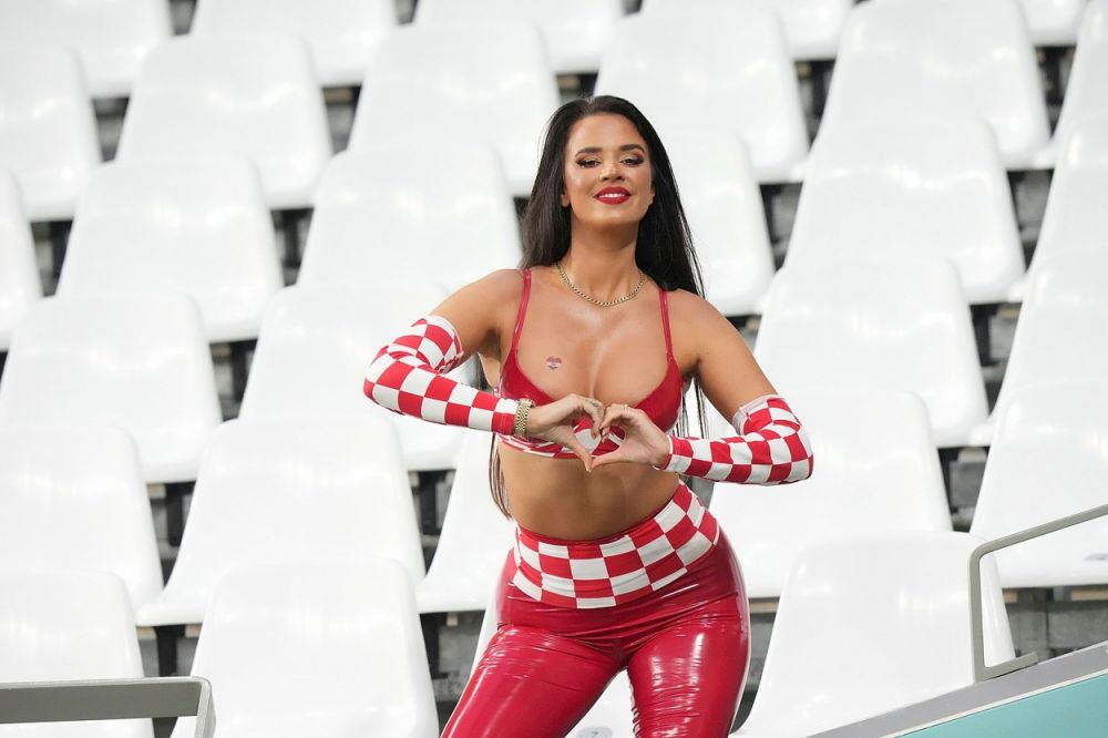 Răvășitoare! ”Miss Croația” a eclipsat toate braziliencele din tribune_36