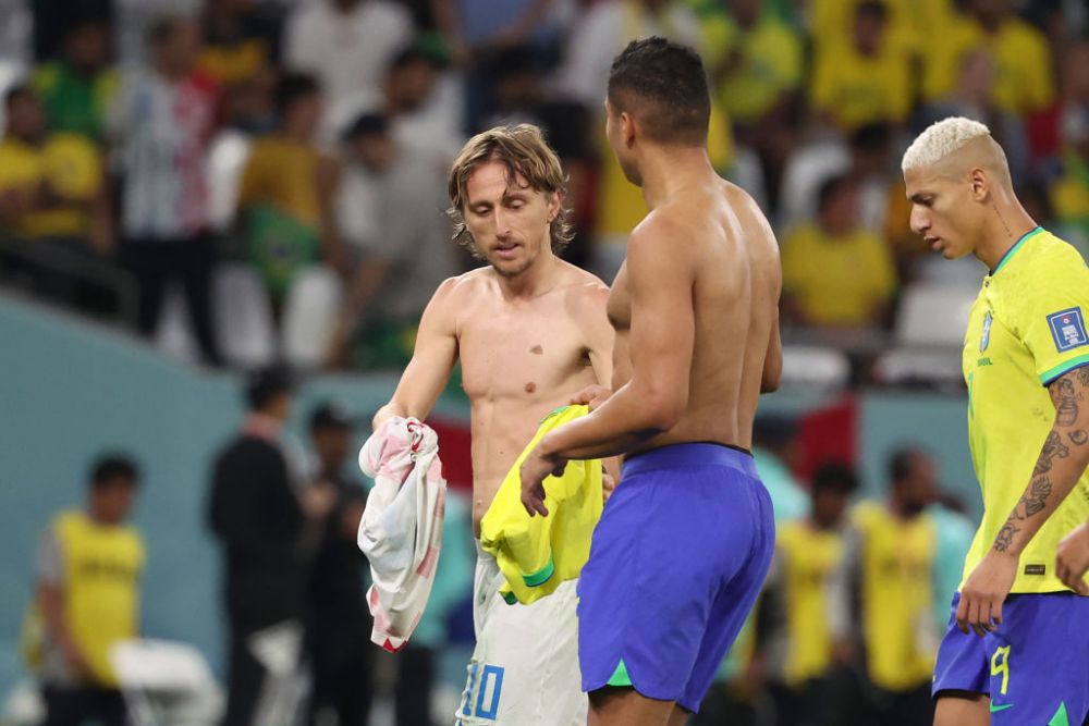 Momentul care s-a viralizat în timp record! Ce au făcut Casemiro și Luka Modric la pauza meciului Croația - Brazilia_2
