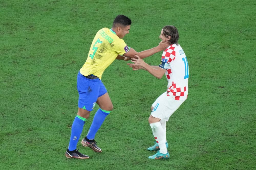 Momentul care s-a viralizat în timp record! Ce au făcut Casemiro și Luka Modric la pauza meciului Croația - Brazilia_7