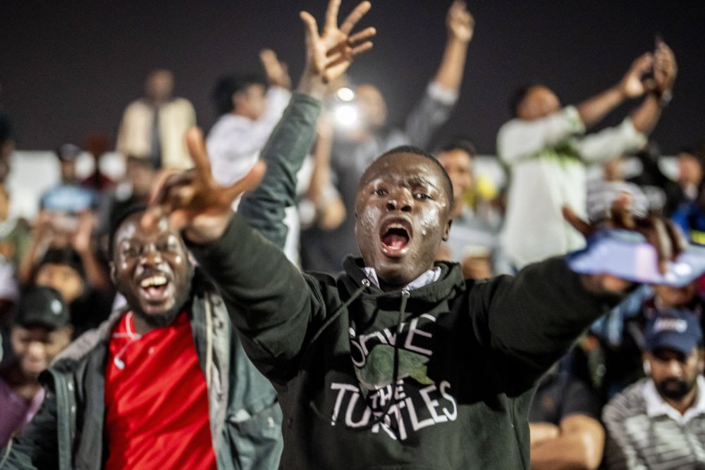Cum se trăiește în cartierul de lumea a treia din Doha și cu cine țin imigranții la Mondial: „Fotbalul e răzbunarea săracilor”_6