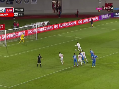 GOOOOL Hermannstadt! Petrescu își trece și el numele pe tabelă după ce fructifică dintr-o lovitură... GOOOOL Hermannstadt! Petrescu își trece și el numele pe tabelă după ce fructifică dintr-o lovitură..._3308
