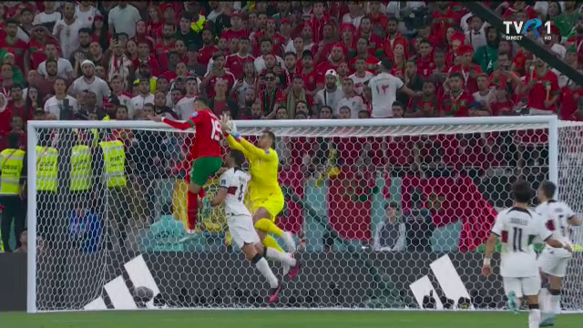 Sigur l-a făcut gelos pe CR7! En-Nesyri a înscris un gol magnific în Maroc - Portugalia, după ce s-a înălțat ca un vultur în fața lui Diogo Costa_58