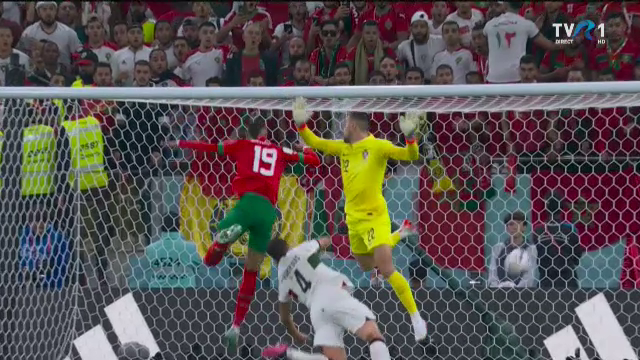 Sigur l-a făcut gelos pe CR7! En-Nesyri a înscris un gol magnific în Maroc - Portugalia, după ce s-a înălțat ca un vultur în fața lui Diogo Costa_63