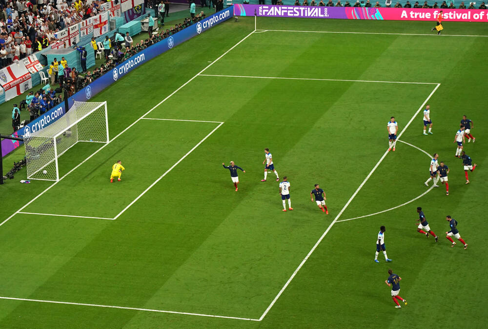 Torpila Aurelien Tchouameni! Viteza atinsă de minge și reacția unui englez celebru: "N-am văzut asemenea gol până acum la Cupa Mondială"_8
