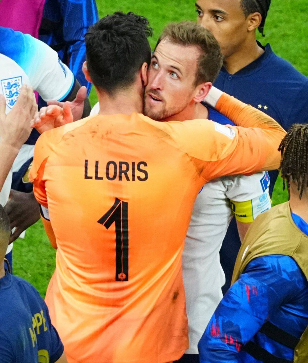 Mereu prieteni, niciodată dușmani! Hugo Lloris, discurs puternic după ce amicul său Harry Kane a ratat un penalty în Franța - Anglia 2-1_6