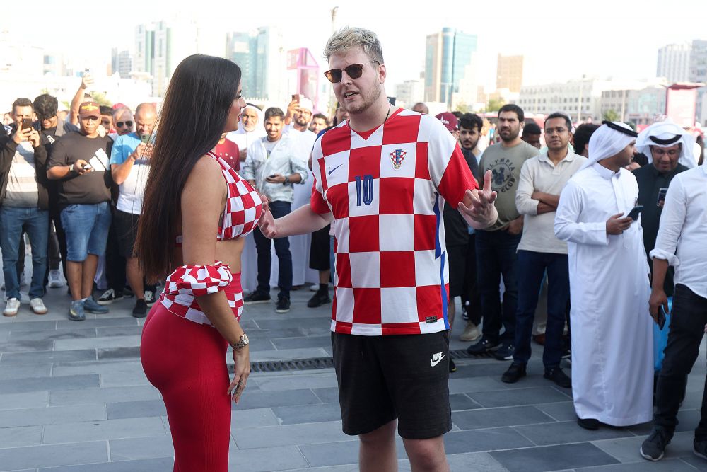 Miss Croația a reacționat, după ce a fost ”taxată” de forțele de ordine la ultimul meci din Qatar_7