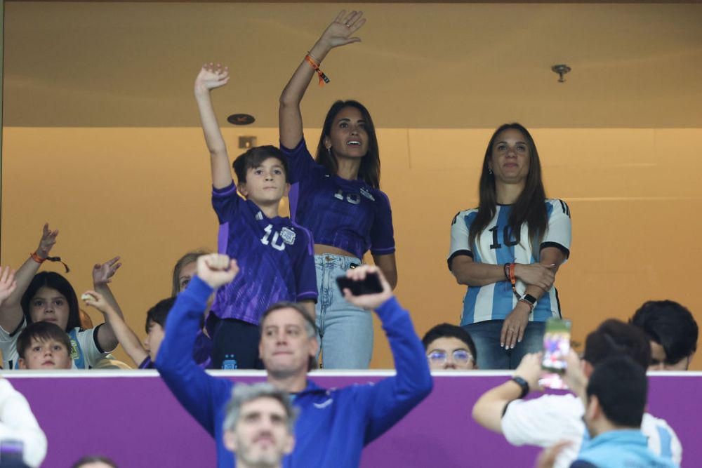 Antonela Roccuzzo, suporter de lux la semifinala Argentina - Croația. Imagini spectaculoase cu familia lui Lionel Messi _3