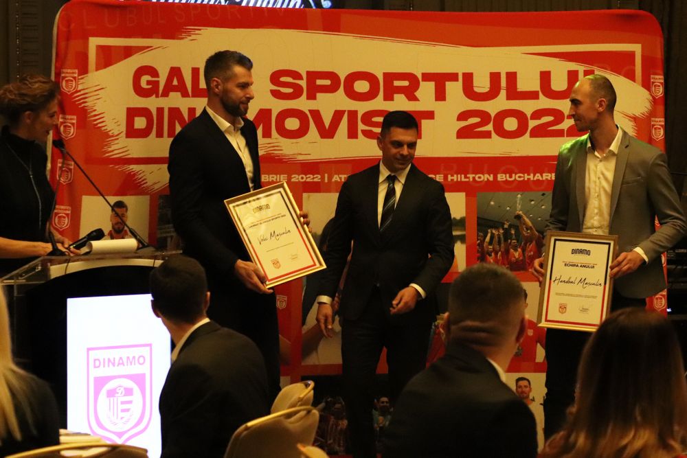 Dinamo și-a desemnat cei mai buni sportivi din 2022. Popovici, canotori și handbaliști, printre laureați_30