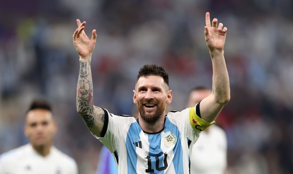 Gary Lineker a aprins internetul după seara magică a lui Leo Messi: "Mai există vreo dezbatere?"_19