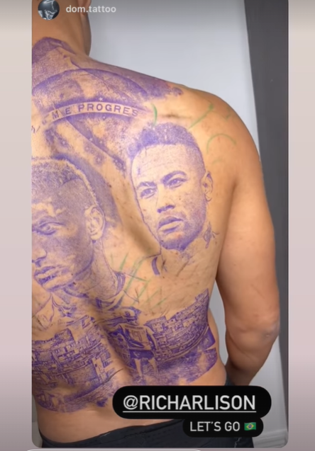Richarlison și-a tatuat pe spate chipul lui Neymar și al lui Ronaldo. Creația spectaculoasă cu chipul starurilor braziliene_2