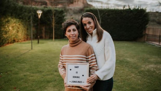 
	Carla Suarez Navarro va deveni mamă, după ce a învins cancerul: anunțul făcut alături de fotbalista Olga Garcia

