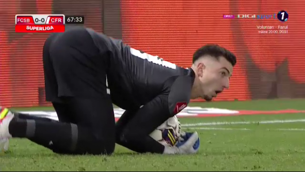 
	Andrei Vlad, intervenție spectaculoasă în FCSB - CFR Cluj! Cum și-a &rdquo;salvat&rdquo; echipa de la un gol ca și făcut
